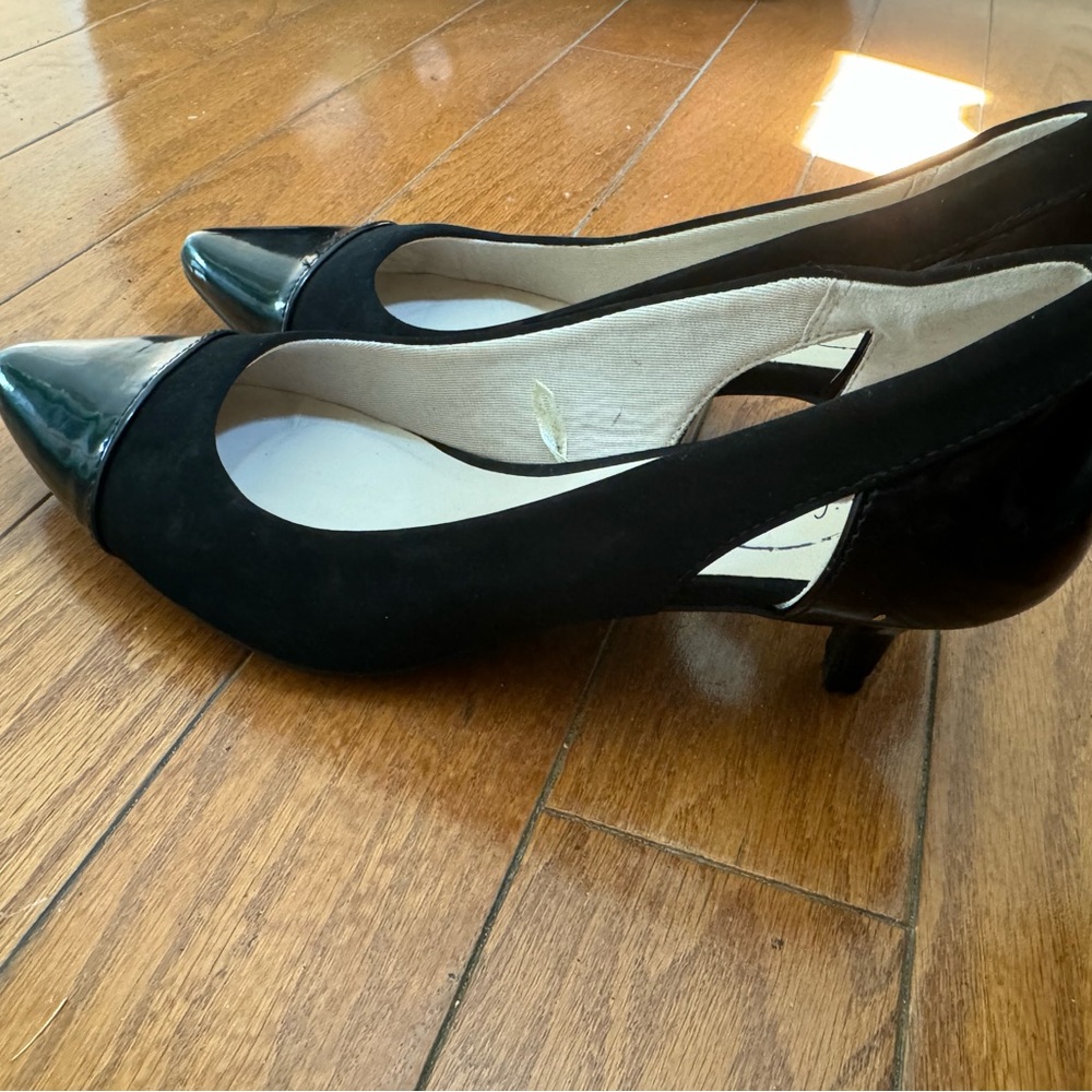 Black heels